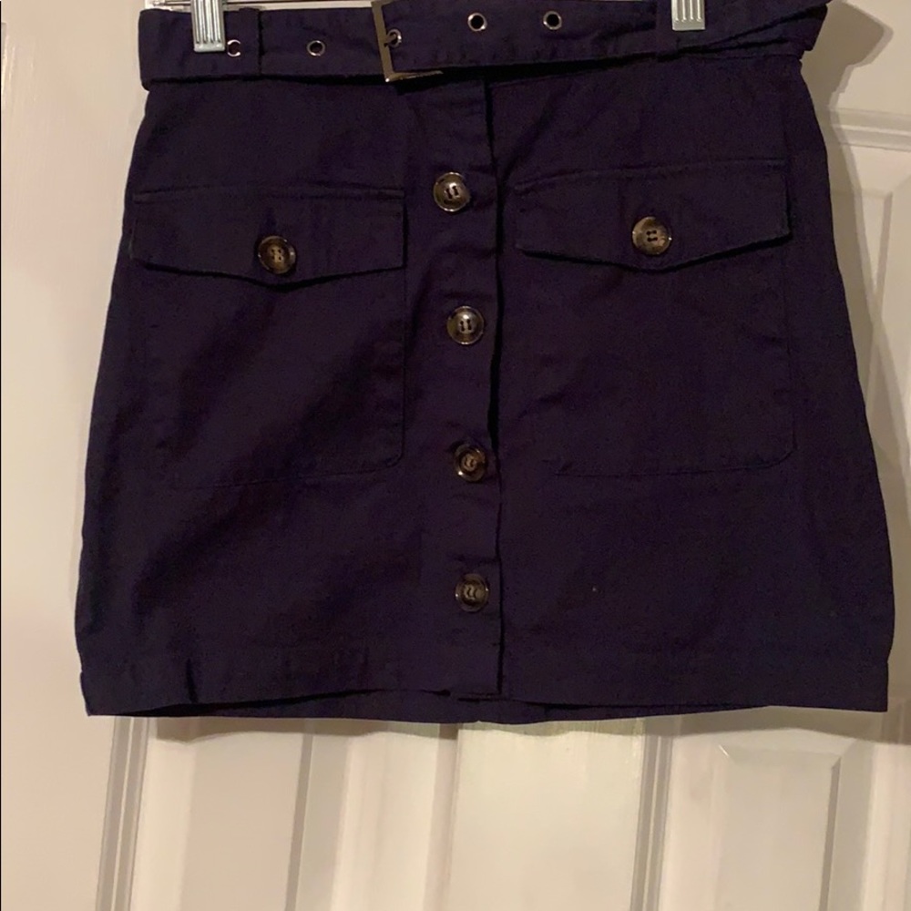 Navy mini skirt